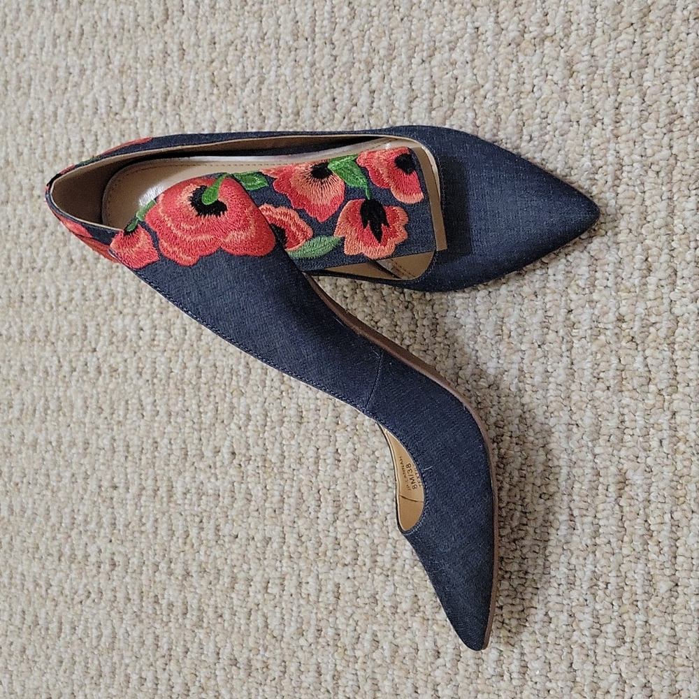 Denim & floral brocade block heel pumps